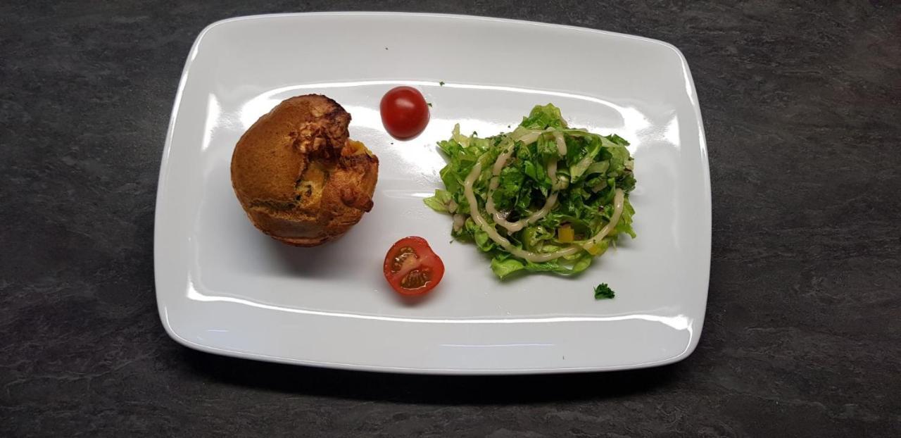 Hotel Restaurant Le Moulin De La Renne Adults Only Proche Zoo De Beauval Thesee Luaran gambar