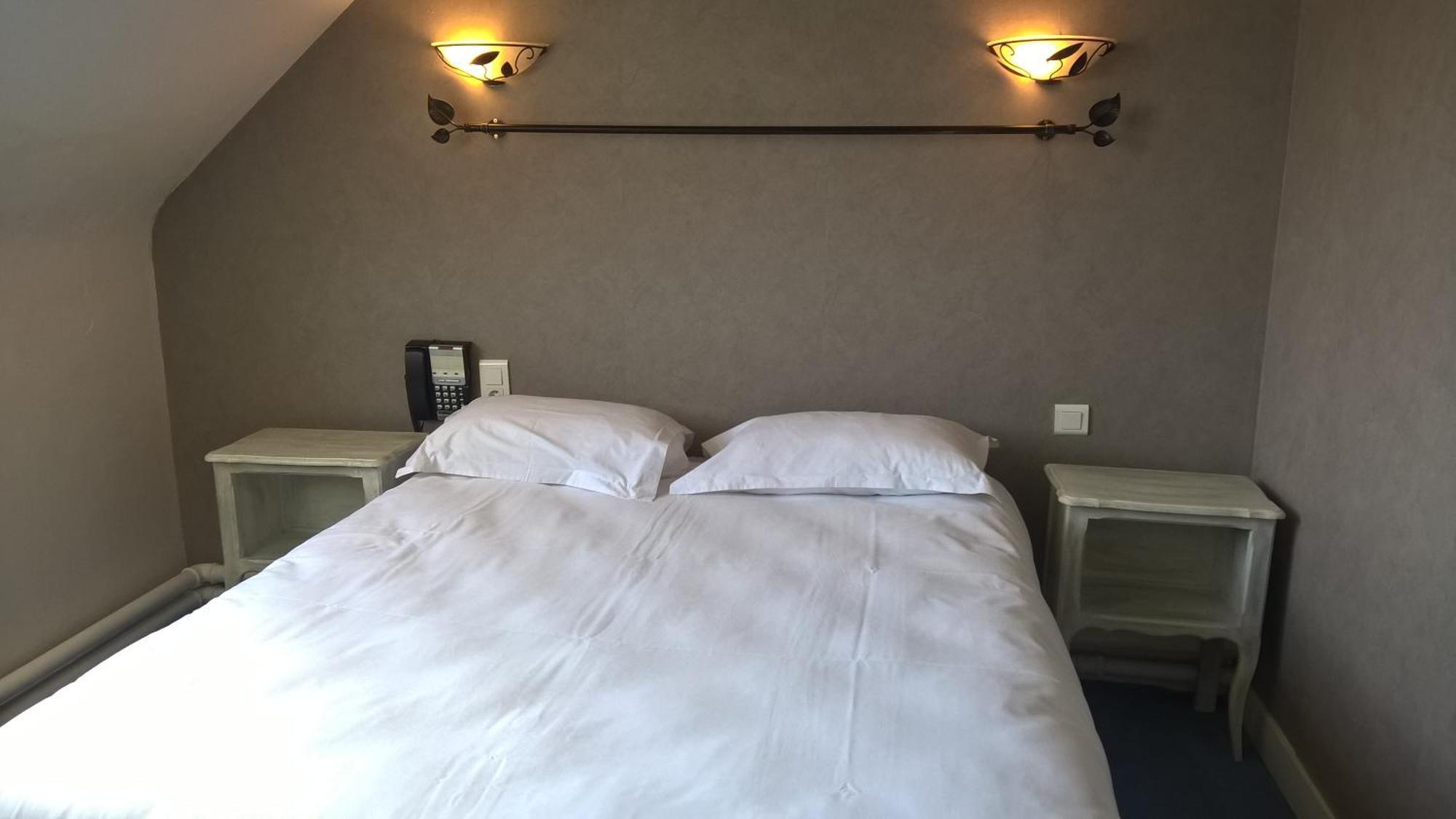 Hotel Restaurant Le Moulin De La Renne Adults Only Proche Zoo De Beauval Thesee Luaran gambar